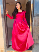 Load image into Gallery viewer, Red Satin Gown